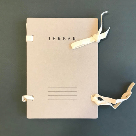 Ierbar cu fișe // Herbarium with individual sheets